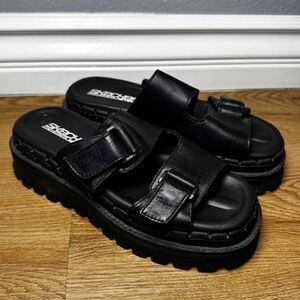 Y2K Vintage Sketchers Platform Sandals 7 Black Sporty Grunge Utility Tough Shoes
